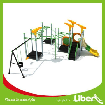 2015 Terrain de jeu d&#39;attractions Outdoor Plastic Playset se conforme au certificat GS Norme européenne